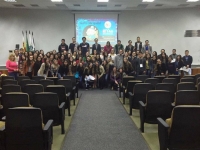 Palestra sobre Acupuntura e Medicina Tradicional Chinesa - UniCesumar